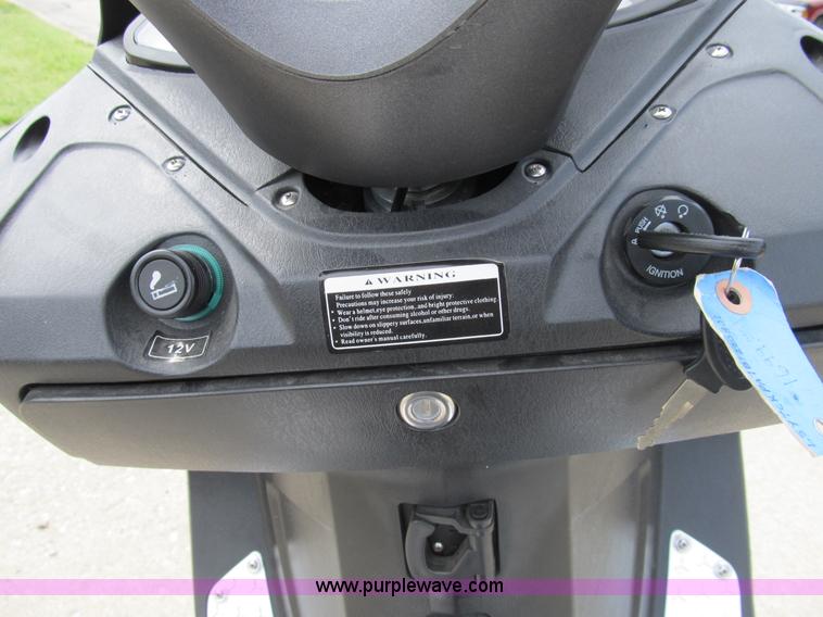 image for item K9296 2008 Znen RCX150R moped