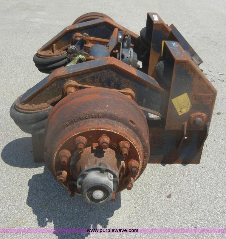 image for item N9865 Truck axle