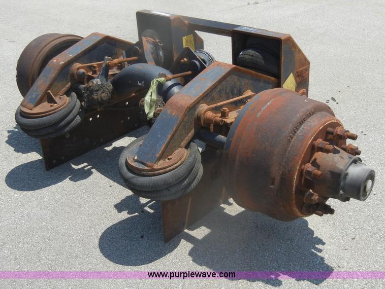 image for item N9865 Truck axle