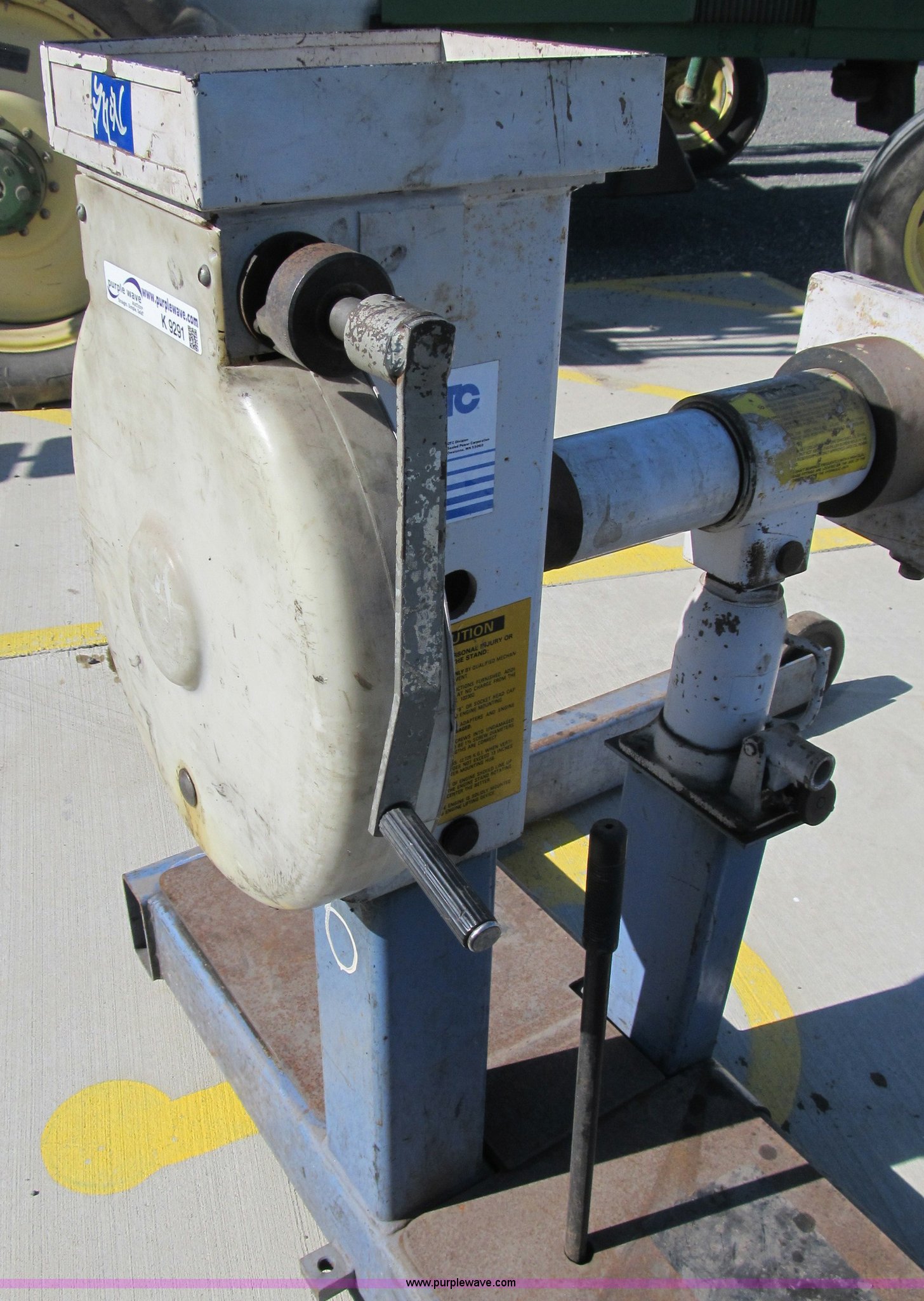 OTC 6,000 lb revolver diesel engine stand in Peotone, IL Item K9291