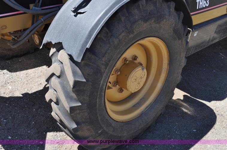 image for item A5949 2000 Caterpillar TH63 telehandler