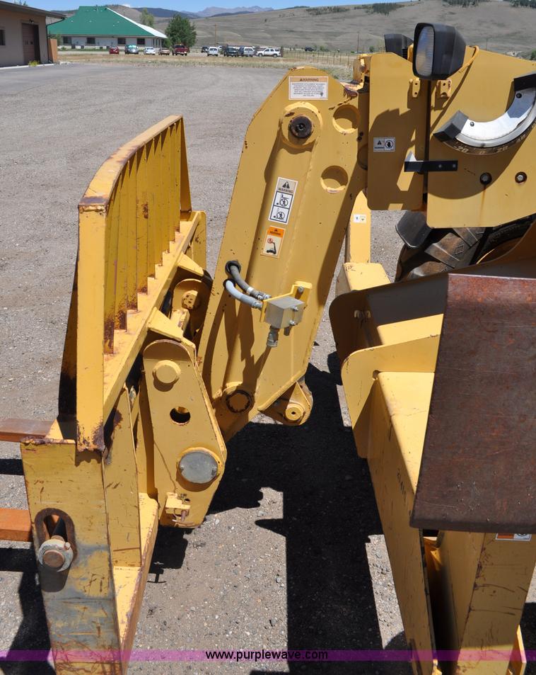 image for item A5949 2000 Caterpillar TH63 telehandler