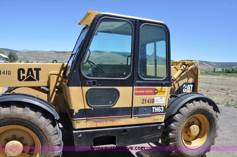 image for item A5949 2000 Caterpillar TH63 telehandler