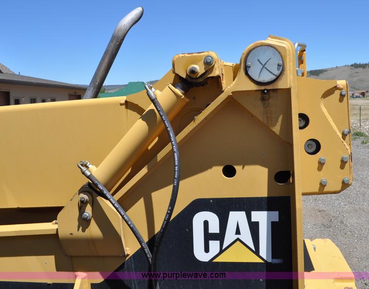 image for item A5949 2000 Caterpillar TH63 telehandler