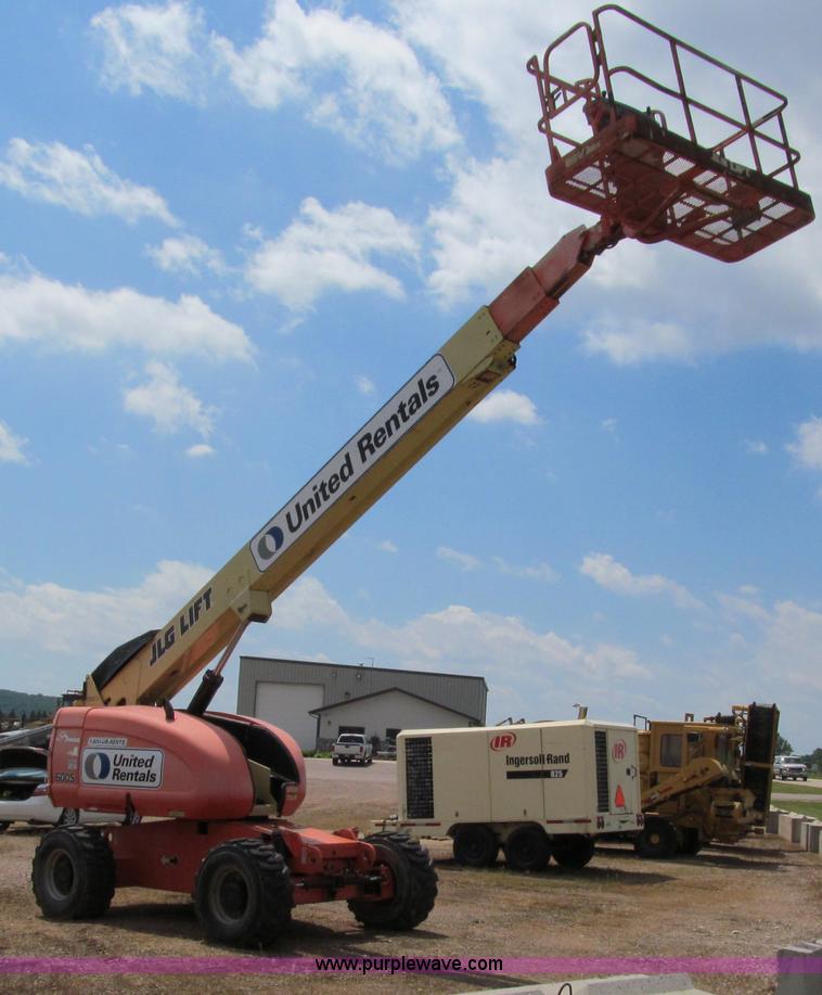image for item A7519 JLG 600S telescoping boom lift