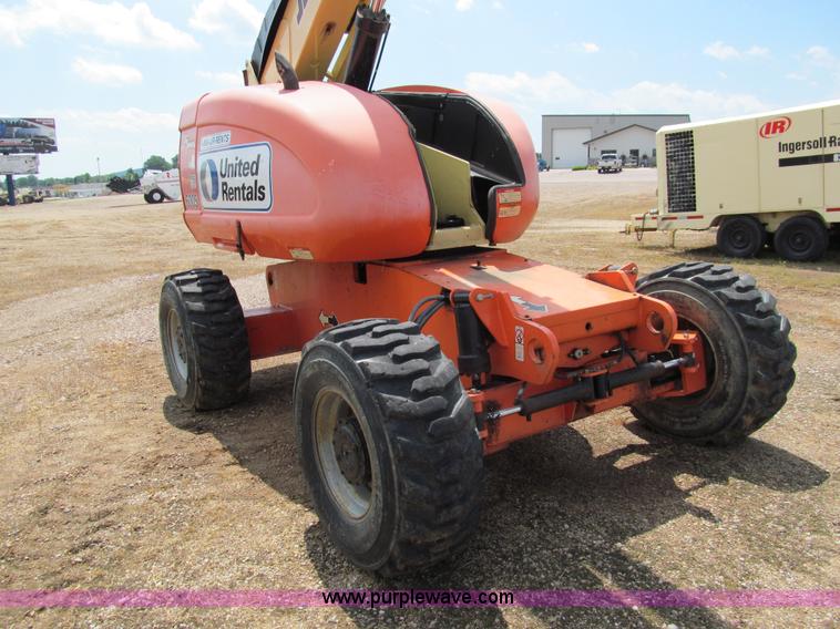 image for item A7519 JLG 600S telescoping boom lift