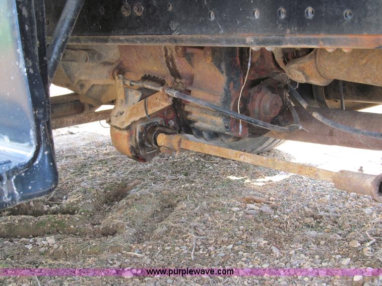 image for item A7520 1996 Ford F850 dump truck