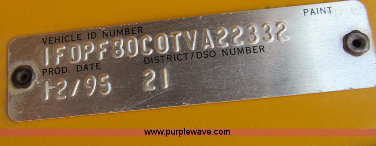 image for item A7520 1996 Ford F850 dump truck