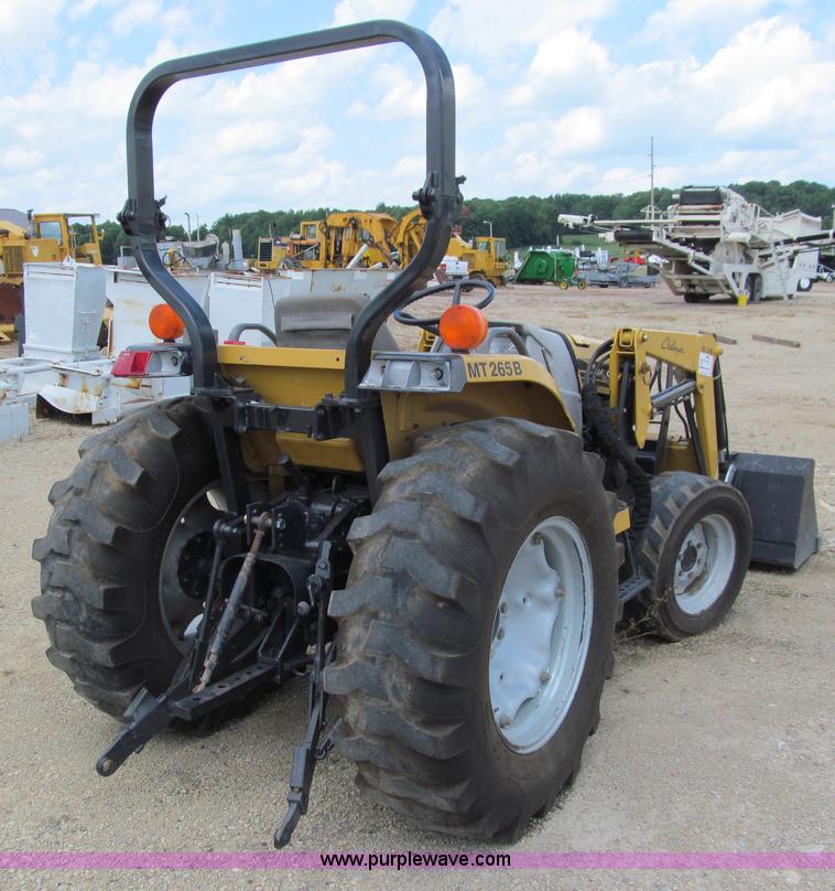 image for item A7522 AGCO Challenger MT265B utility tractor