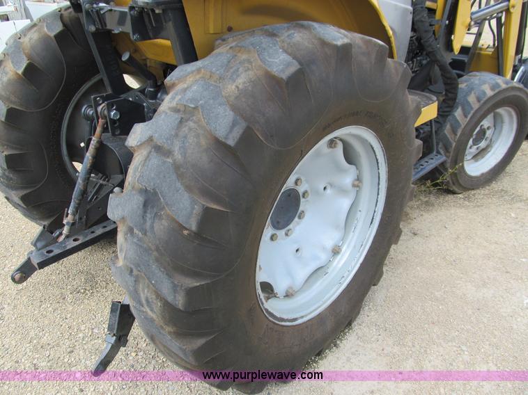 image for item A7522 AGCO Challenger MT265B utility tractor