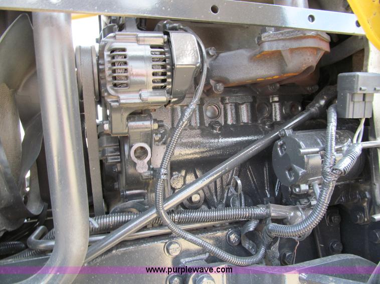 image for item A7522 AGCO Challenger MT265B utility tractor