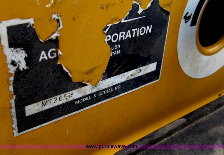 image for item A7522 AGCO Challenger MT265B utility tractor