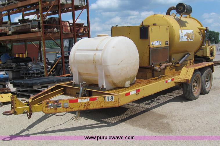 image for item A7524 McLaughlin Vacumole MELT-500D portable vacuum unit