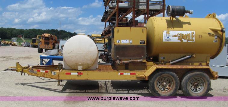 image for item A7524 McLaughlin Vacumole MELT-500D portable vacuum unit