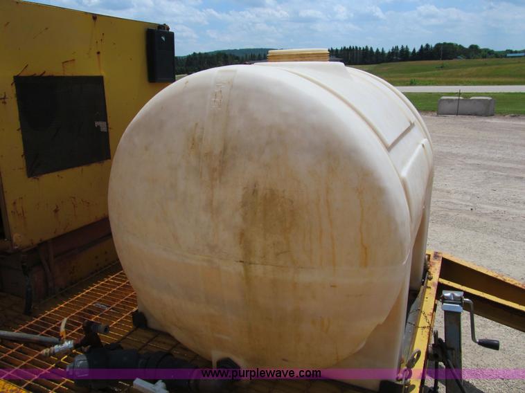 image for item A7524 McLaughlin Vacumole MELT-500D portable vacuum unit