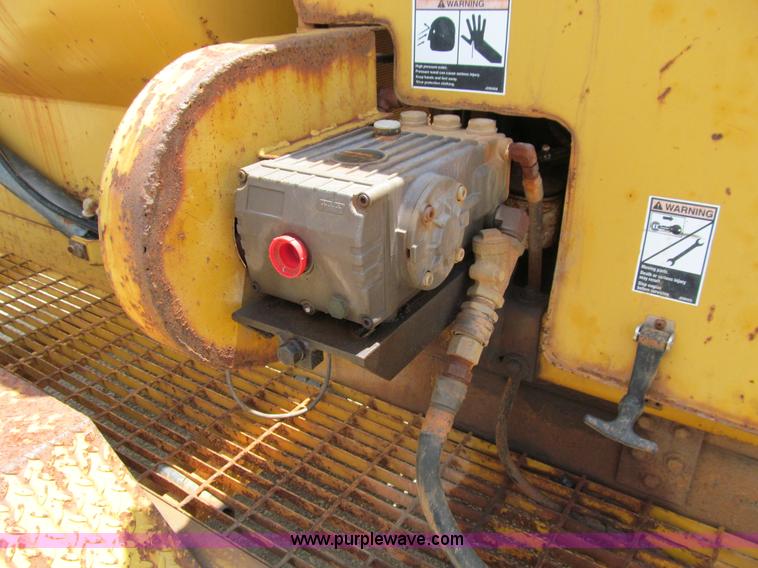 image for item A7524 McLaughlin Vacumole MELT-500D portable vacuum unit