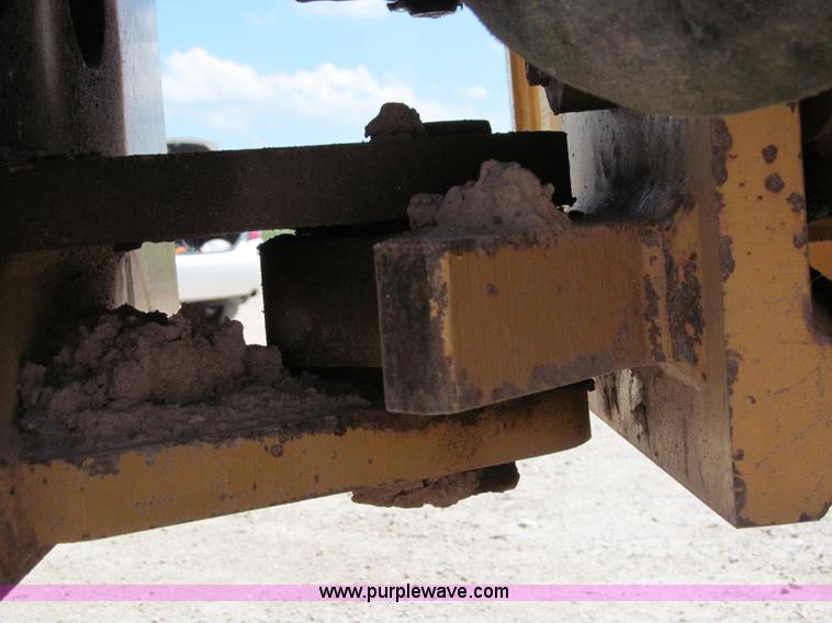 image for item A7525 2002 Superpac 8410P padfoot compactor