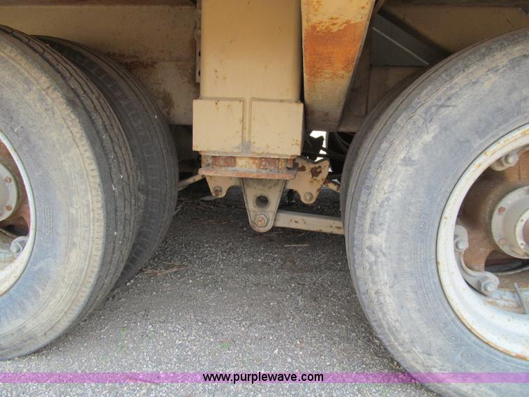 image for item A8361 Portec 1042 portable tumble grinder