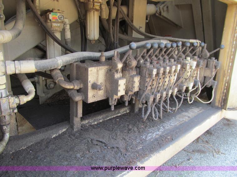 image for item A8361 Portec 1042 portable tumble grinder