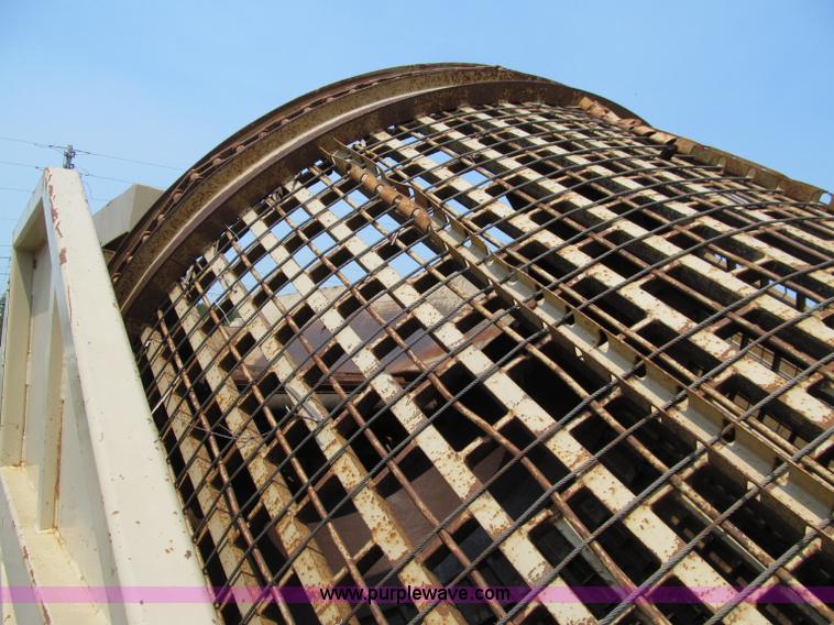 image for item A8361 Portec 1042 portable tumble grinder