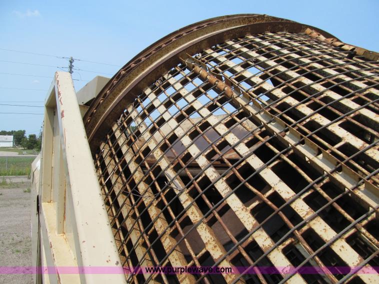 image for item A8361 Portec 1042 portable tumble grinder