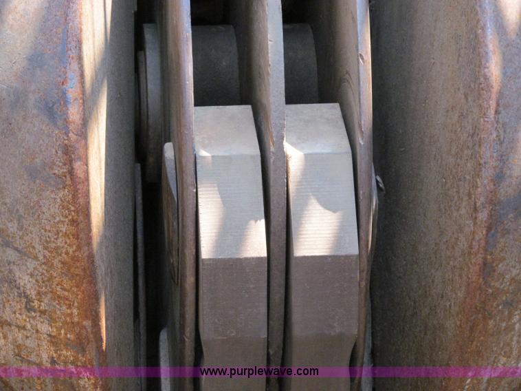 image for item A8361 Portec 1042 portable tumble grinder