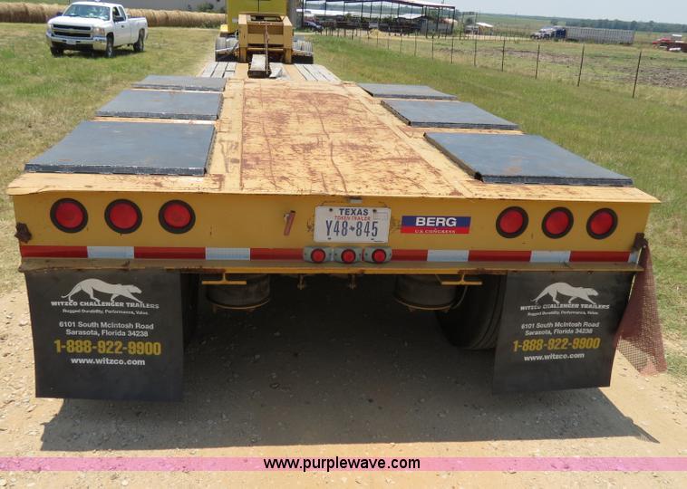 image for item B2413 2009 Witzco Challenger RG-50 52.5' detachable drop deck lowboy trailer