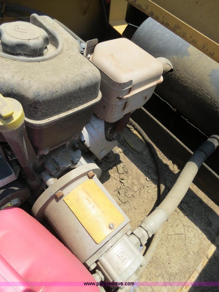 image for item B2413 2009 Witzco Challenger RG-50 52.5' detachable drop deck lowboy trailer