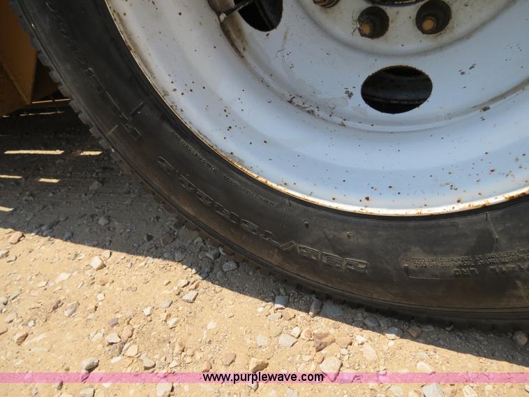 image for item B2413 2009 Witzco Challenger RG-50 52.5' detachable drop deck lowboy trailer