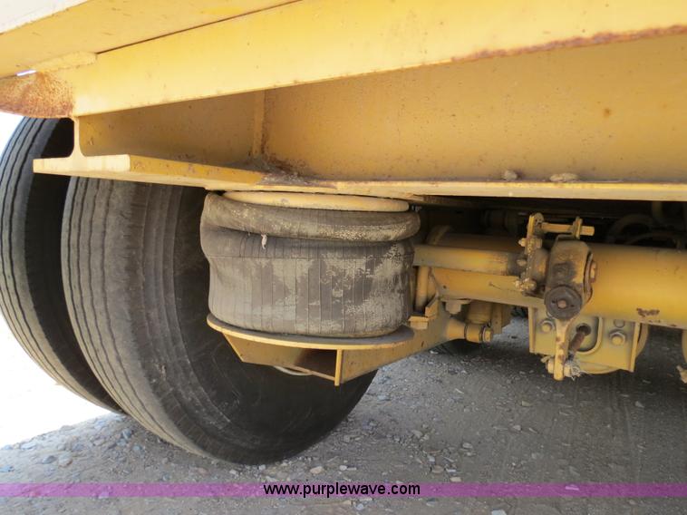 image for item B2413 2009 Witzco Challenger RG-50 52.5' detachable drop deck lowboy trailer