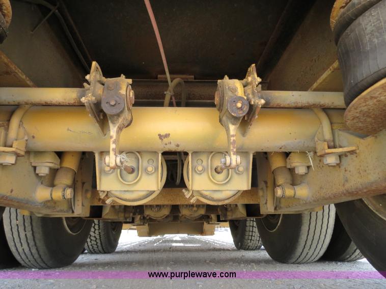 image for item B2413 2009 Witzco Challenger RG-50 52.5' detachable drop deck lowboy trailer