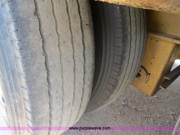 image for item B2413 2009 Witzco Challenger RG-50 52.5' detachable drop deck lowboy trailer