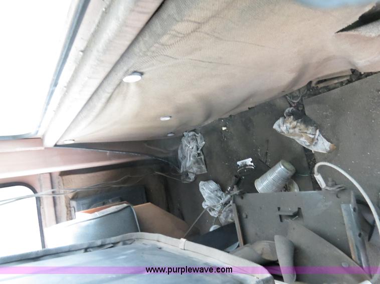 image for item B2450 1990 Dresser 970 wheel dozer