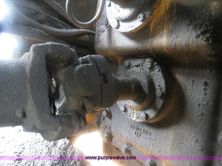 image for item B2450 1990 Dresser 970 wheel dozer