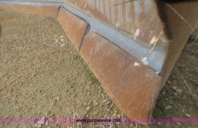 image for item B2450 1990 Dresser 970 wheel dozer