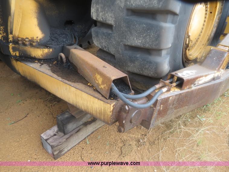 image for item B2450 1990 Dresser 970 wheel dozer