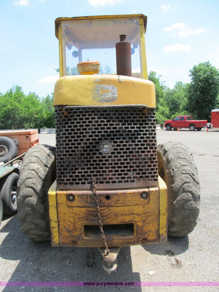 image for item B2727 1969 John Deere 544 wheel loader