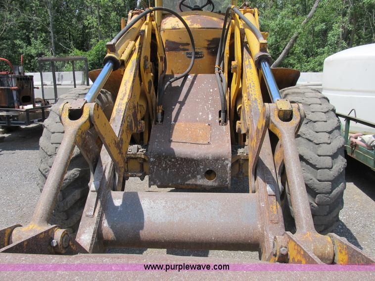 image for item B2727 1969 John Deere 544 wheel loader