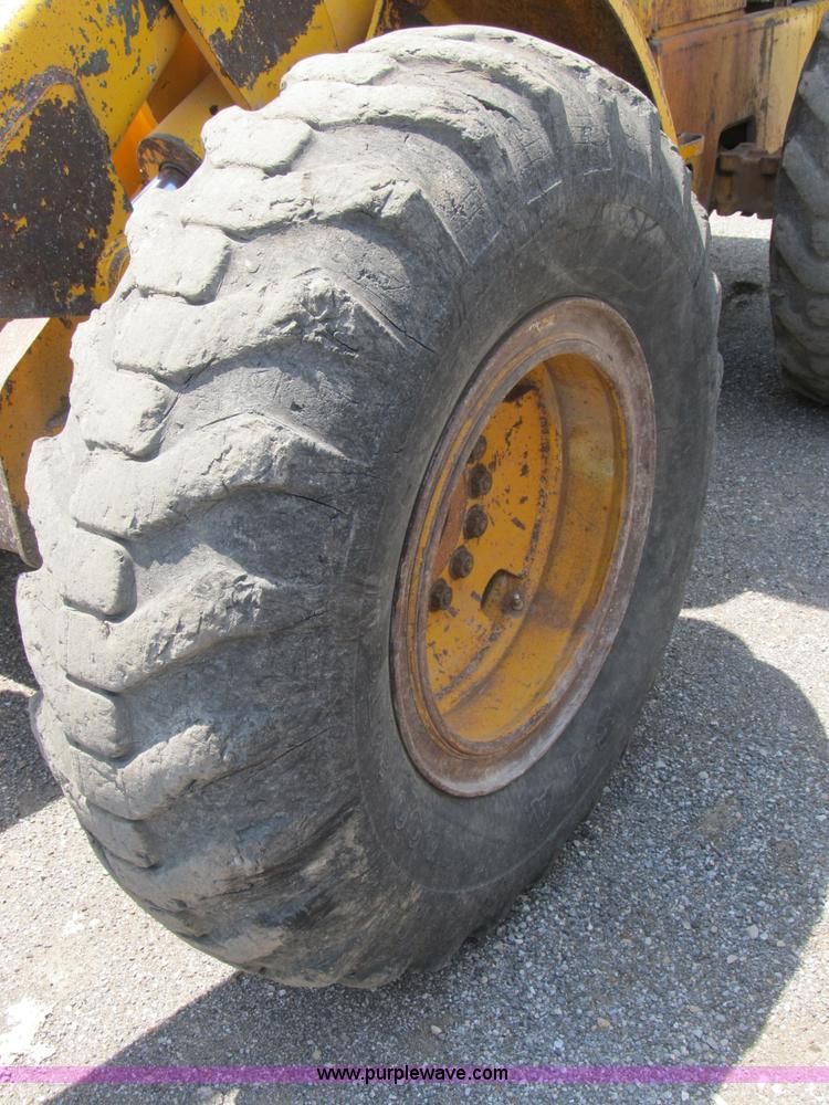 image for item B2727 1969 John Deere 544 wheel loader