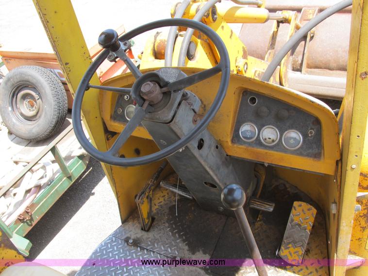 image for item B2727 1969 John Deere 544 wheel loader