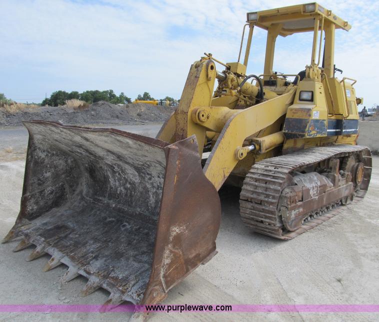 image for item B2736 1993 Komatsu D66S-1 track loader