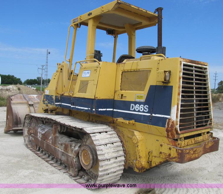 image for item B2736 1993 Komatsu D66S-1 track loader