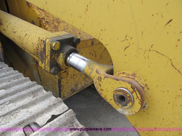 image for item B2736 1993 Komatsu D66S-1 track loader