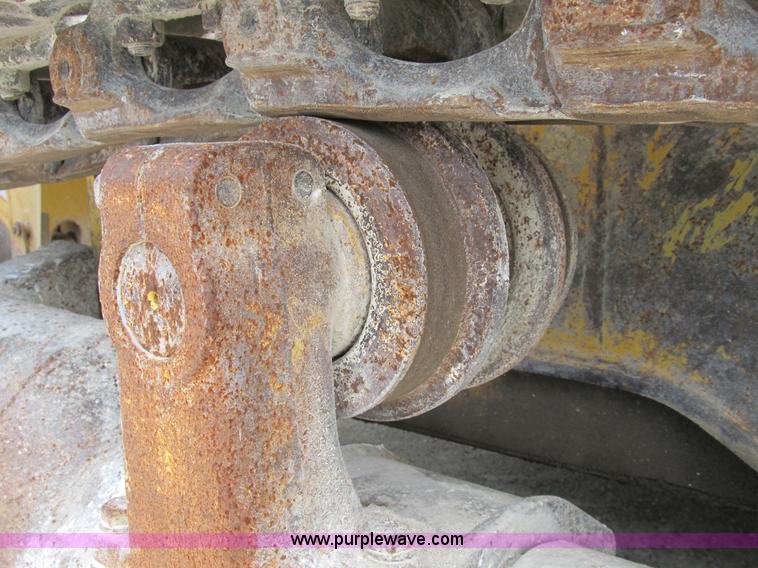 image for item B2736 1993 Komatsu D66S-1 track loader