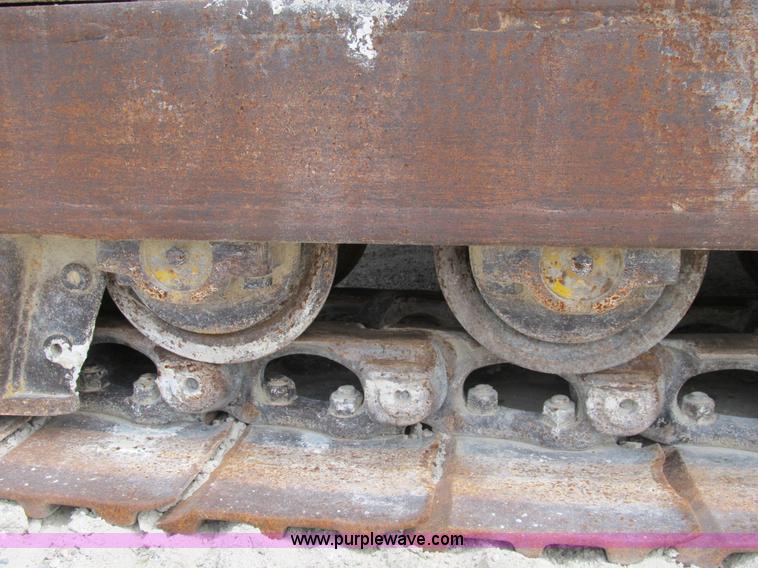 image for item B2736 1993 Komatsu D66S-1 track loader