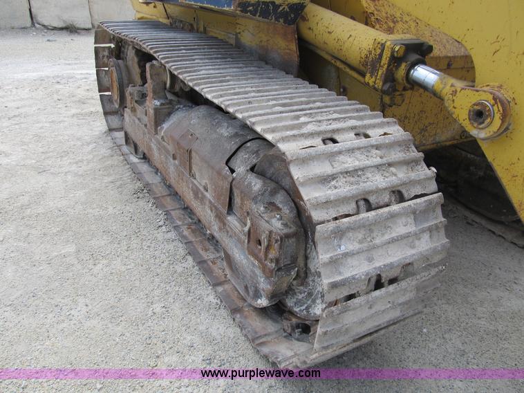 image for item B2736 1993 Komatsu D66S-1 track loader