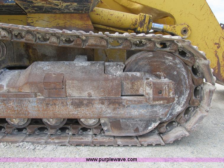 image for item B2736 1993 Komatsu D66S-1 track loader