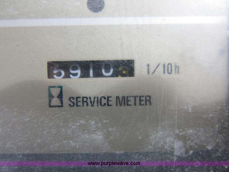 image for item B2736 1993 Komatsu D66S-1 track loader