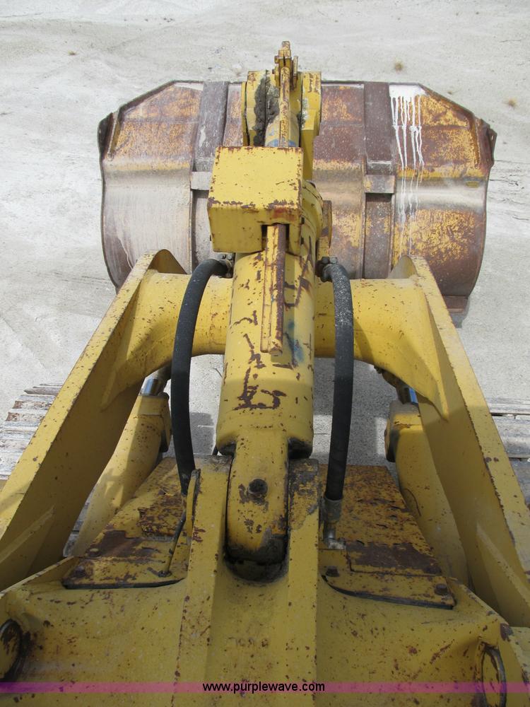 image for item B2736 1993 Komatsu D66S-1 track loader