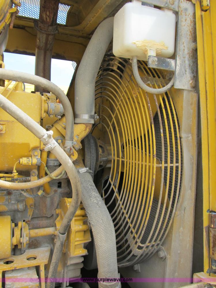 image for item B2736 1993 Komatsu D66S-1 track loader